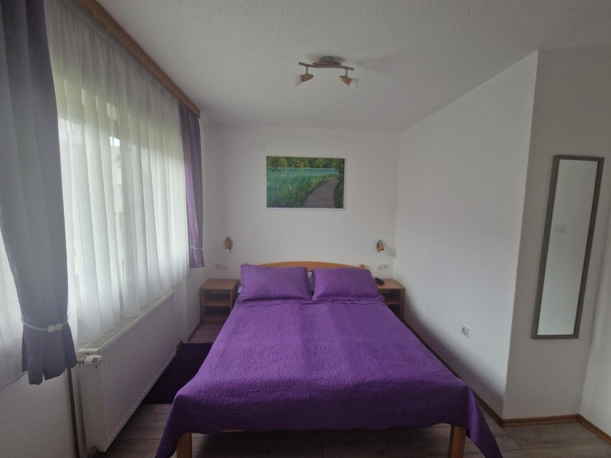 Plitvice House Rosha Bed & Breakfast เยแซร์ตเซ ภายนอก รูปภาพ